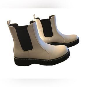 White Sincerely Jules Chelsea Boots!